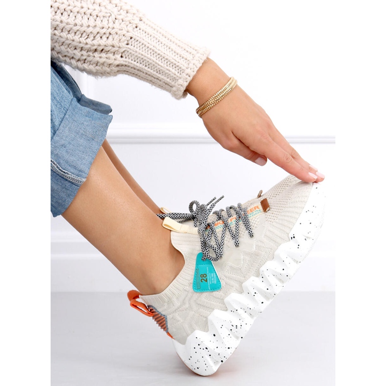 Beige NB387 Beige Sportschuhe mit hohen Sohlen 1