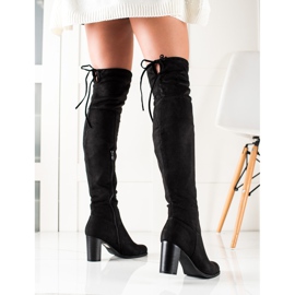 TRENDI Oberschenkelhohe Stiefel mit hohen Absätzen schwarz 1