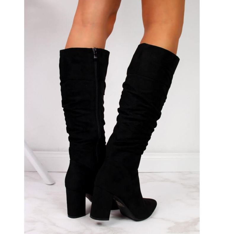 Stiefel isoliert, geknittert Vinceza W JAN42A schwarz 1