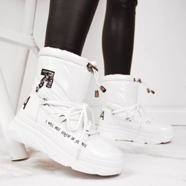 Schneestiefel auf dem Vinceza W JAN48B Plateau weiß 1