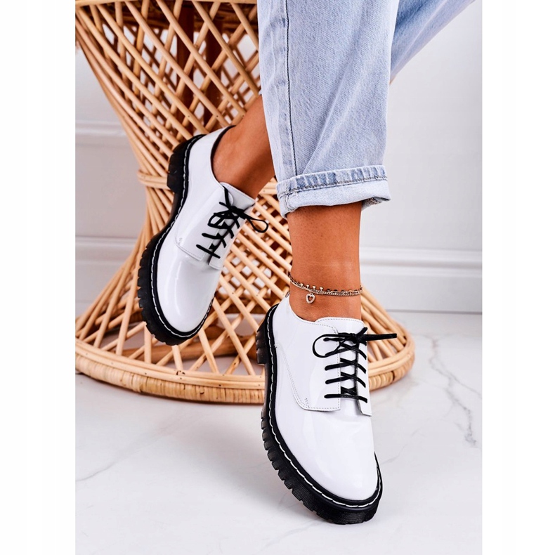 Damen Oxfords Maciejka Lederschuhe Lackiert Weiß 04087-11 3