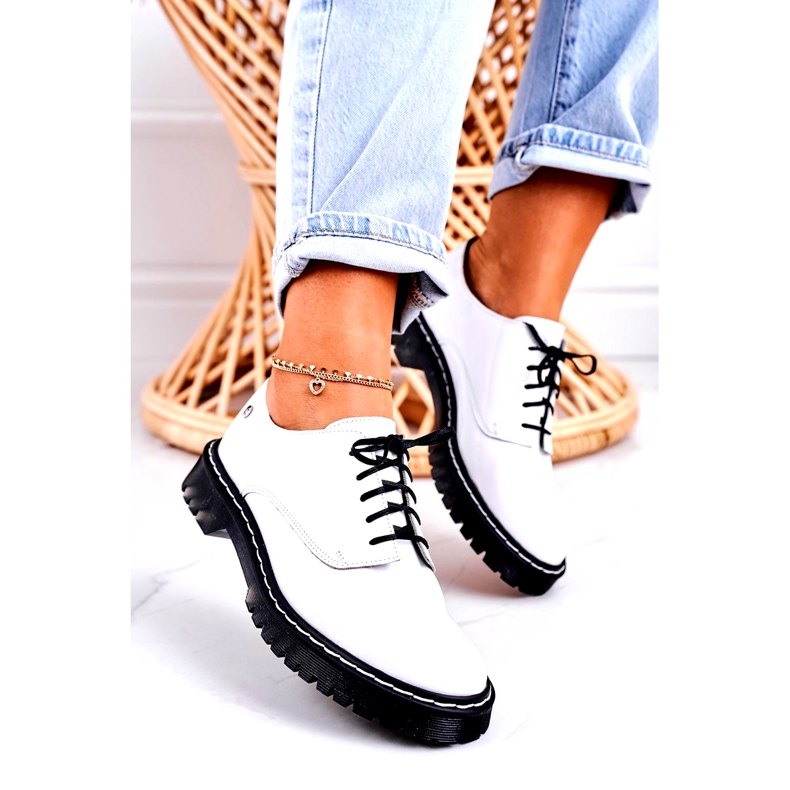 Damen Oxfords Maciejka Lederschuhe Lackiert Weiß 04087-11 4