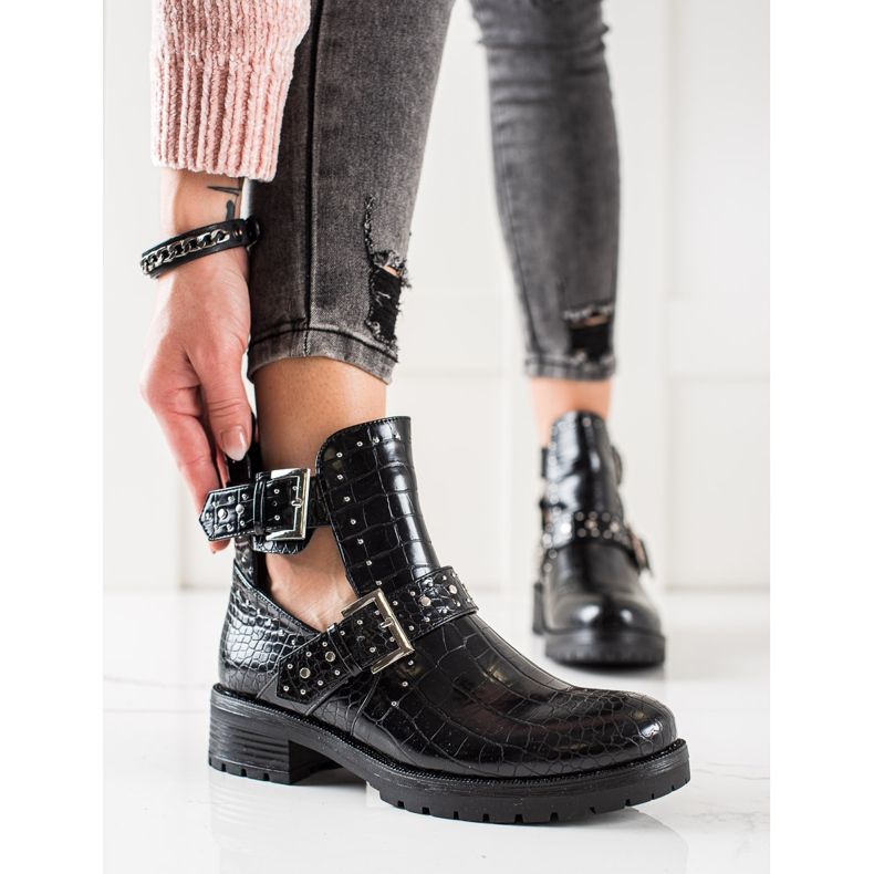 Bestelle Arbeiter mit Schnallenornament schwarz 1