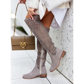 PA2 Wildlederstiefel mit durchbrochenem Muster Hellbraun Pointe 2