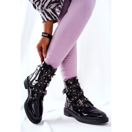 Lackierte Stiefel mit schwarzen Lorist-Streifen 2