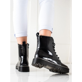 Vinceza Stilvolle, warme Trapper schwarz 1