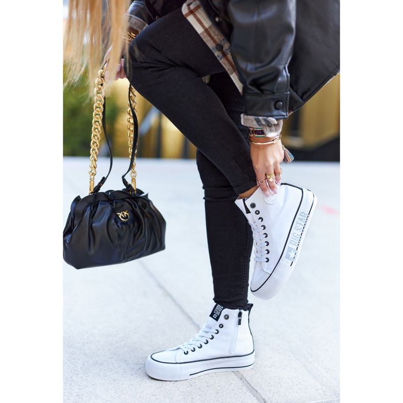 Hohe Sneakers On The Big Star II274014 Weiße Plattform 1