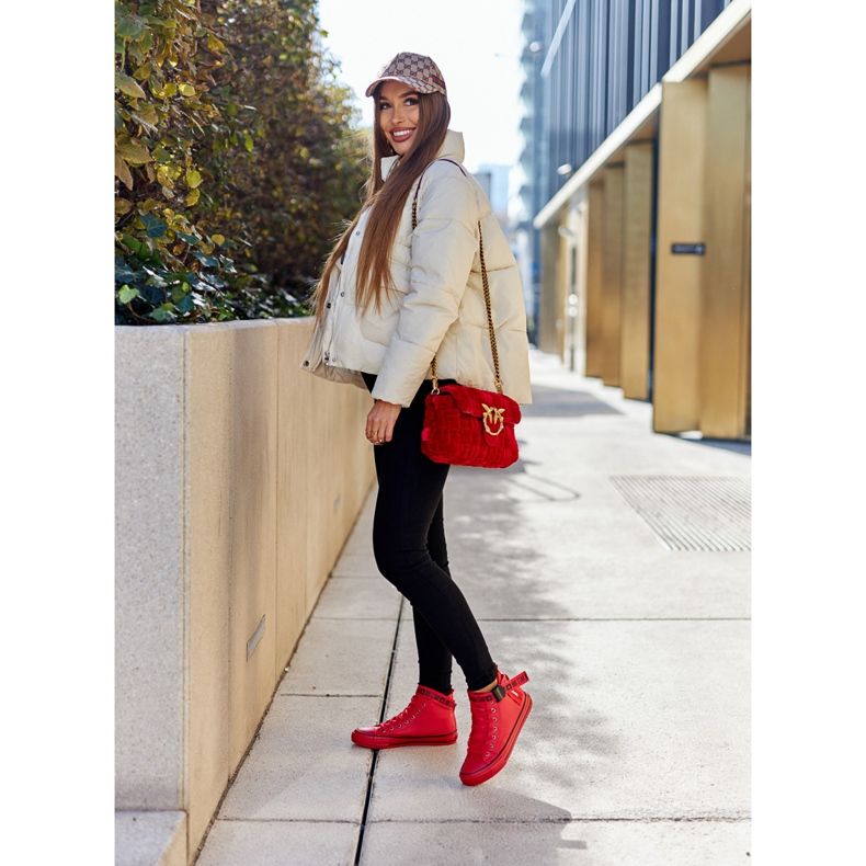 Hoher isolierter Sneaker Big Star GG274028 Rot 2