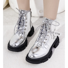 Silber polierte Turner Stiefel 1