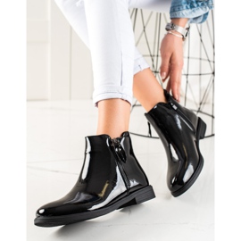 TRENDI Klassische lackierte Stiefel schwarz 2