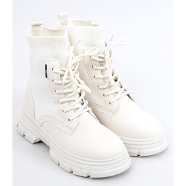 Stiefel mit Sockenoberteil Ritius Beige 1