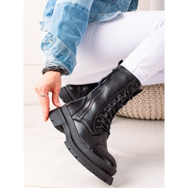 Bona Gewärmte schwarze Arbeiter 2