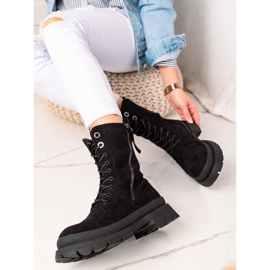 Bona Schwarz isolierte Arbeiter 1