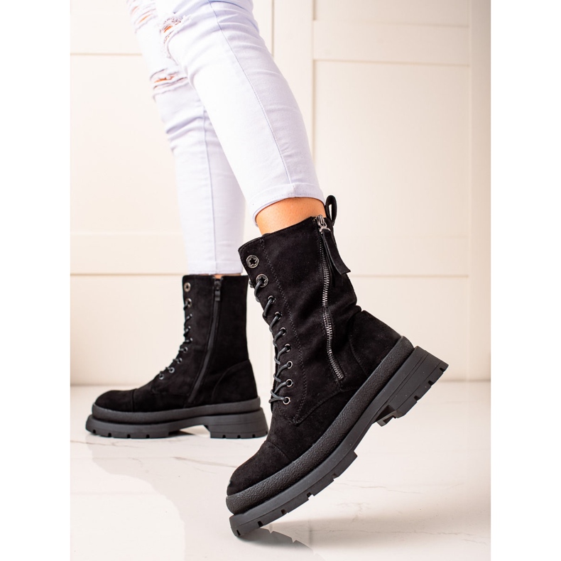 Bona Schwarz isolierte Arbeiter 2