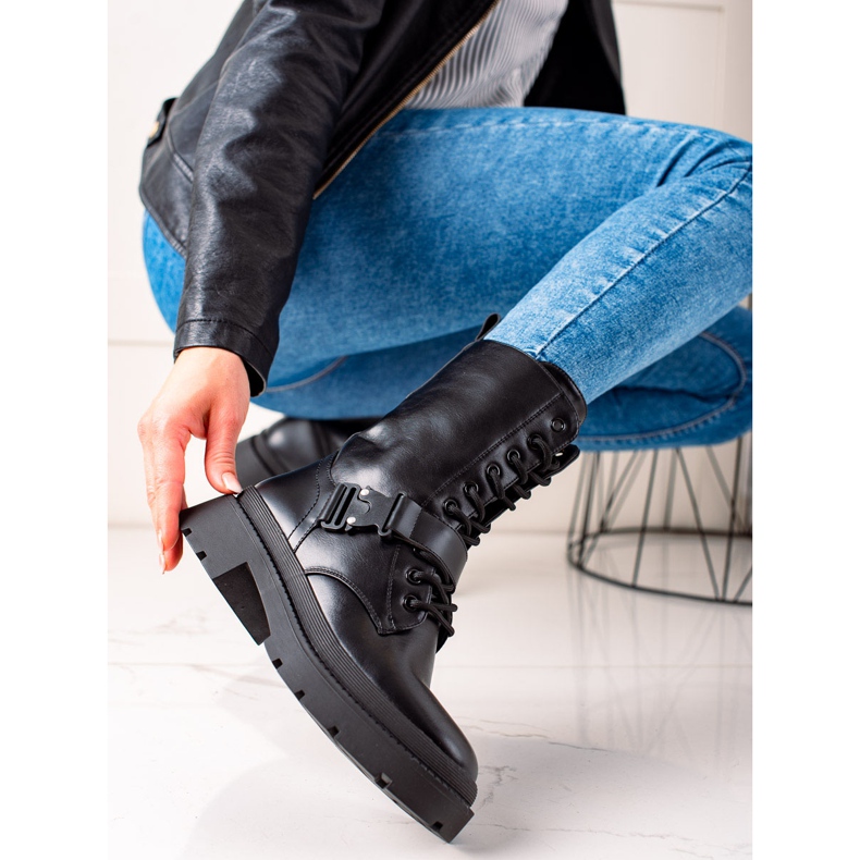 Seastar Schwarze Arbeiter mit einer Schnalle 2