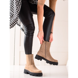 TRENDI Stiefel auf der Plattform beige 2
