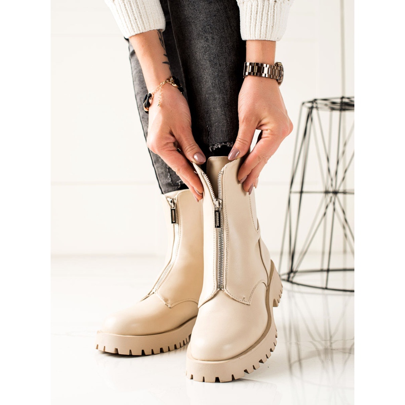TRENDI Warme Stiefel mit Reißverschluss beige 1