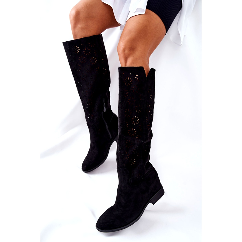 PG1 Durchbrochene Stiefel auf einem versteckten schwarzen Keilabsatz Lara rot 6