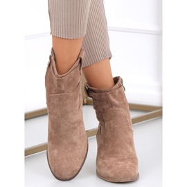 Stiefel mit hohen Absätzen von Bedd Khaki beige 1