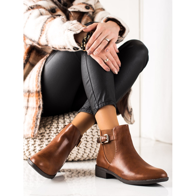 Chc Shoes Bequeme braune Stiefel 1