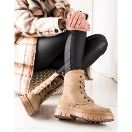 TRENDI Braune Wildleder-Trapper beige 1