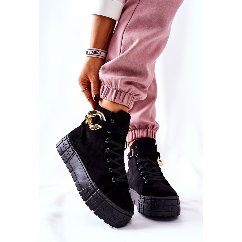 Hohe Sneakers auf der schwarzen Evenia-Plattform 2