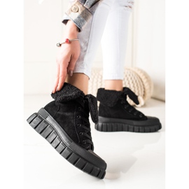 TRENDI Stiefel, Sneakers mit Schaffell schwarz 1