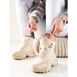 TRENDI Warme Schnürstiefel beige 1