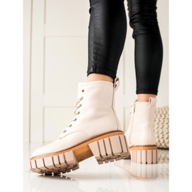 Seastar Stiefel Trapper auf der Plattform beige 1