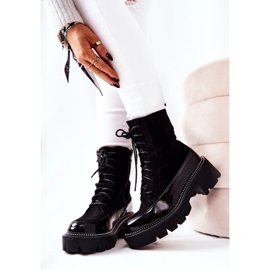 Hohe Stiefel auf schwarzem Solutia-Reißverschluss 1