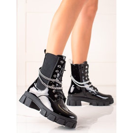 TRENDI Lackierte Arbeiter mit Ketten schwarz 1