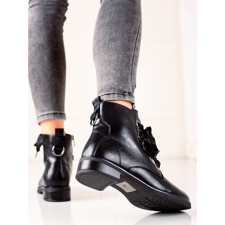 Evento Stiefel mit dekorativer Bindung schwarz 1