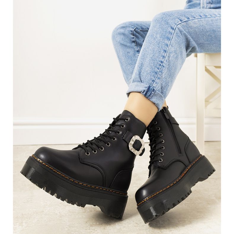 Henra isolierte Stiefel für Damen in Schwarz 2