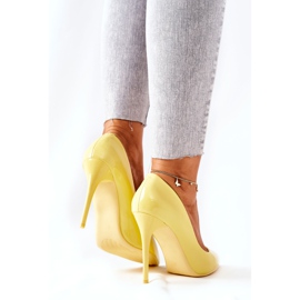 PG2 Elegante, gelb lackierte Adrinnah High Heels 1