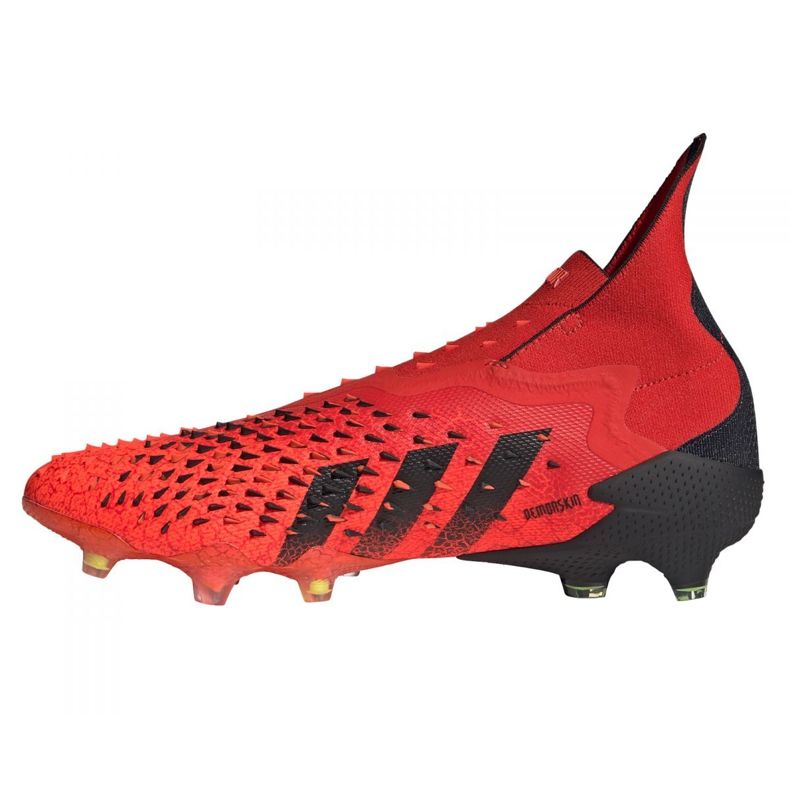 Adidas Predator Freak + Fg M FY6238 Fußballschuhe orangen und rottöne 1