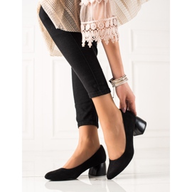 M.Daszyński Schwarze Pumps auf niedrigen Absätzen 2