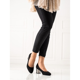 M.Daszyński Schwarze Pumps 1