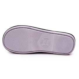 WJ1 Warme braun karierte Hausschuhe Blase 1