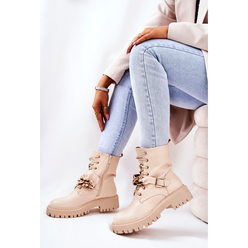 WS1 Beige Molisa Arbeiterstiefel mit Kette golden 2