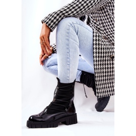 PL4 Lackierte Stiefel Arbeiter mit Socken Schwarz Connor 1