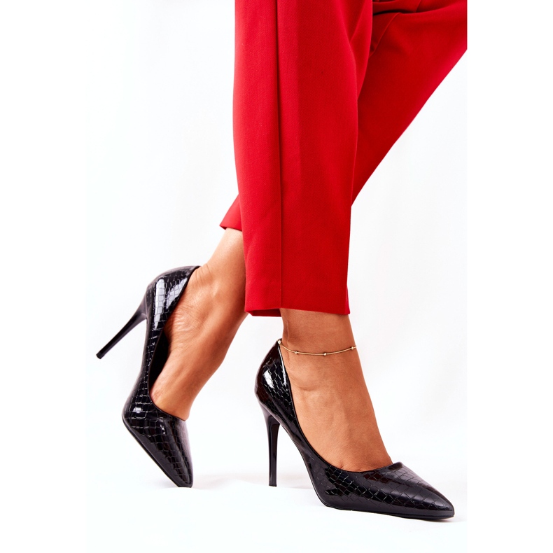 Schwarze Tissoria Schlangenmuster Pins 1