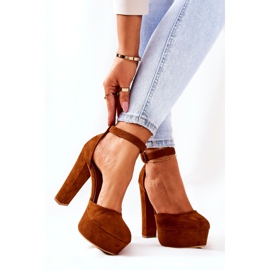 WS1 Pumps auf einer Post-Camel-Netel-Wildleder-Plattform braun 2