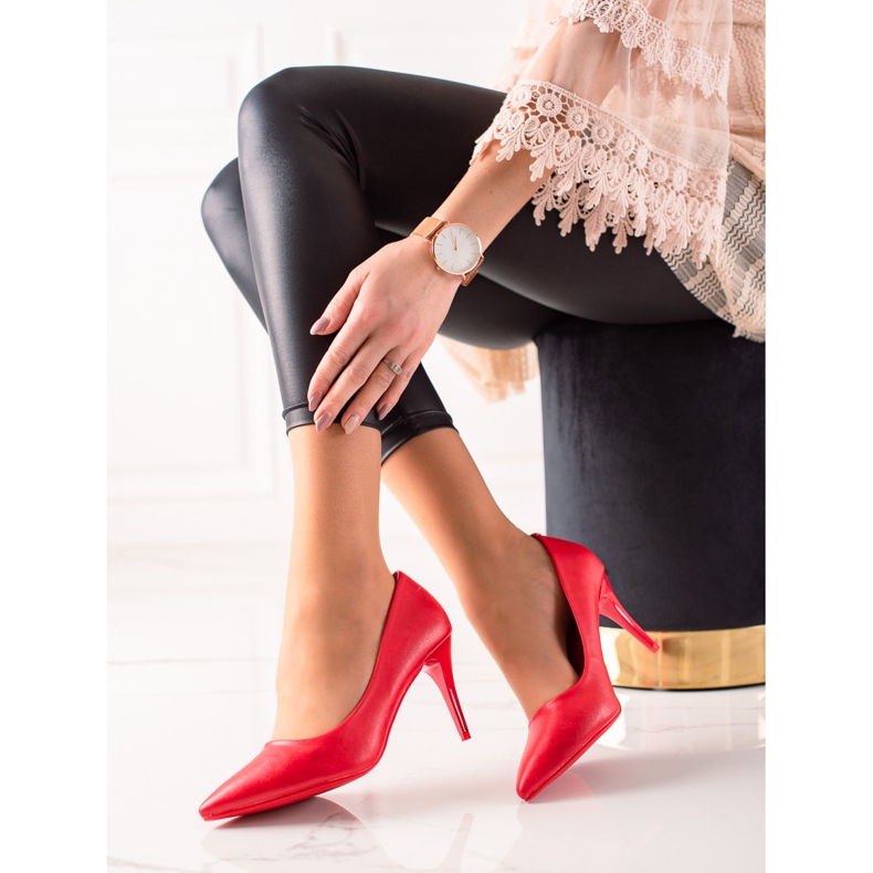 TRENDI Rote Absätze 1