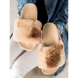 TRENDI Hausschuhe mit Fell beige braun 1