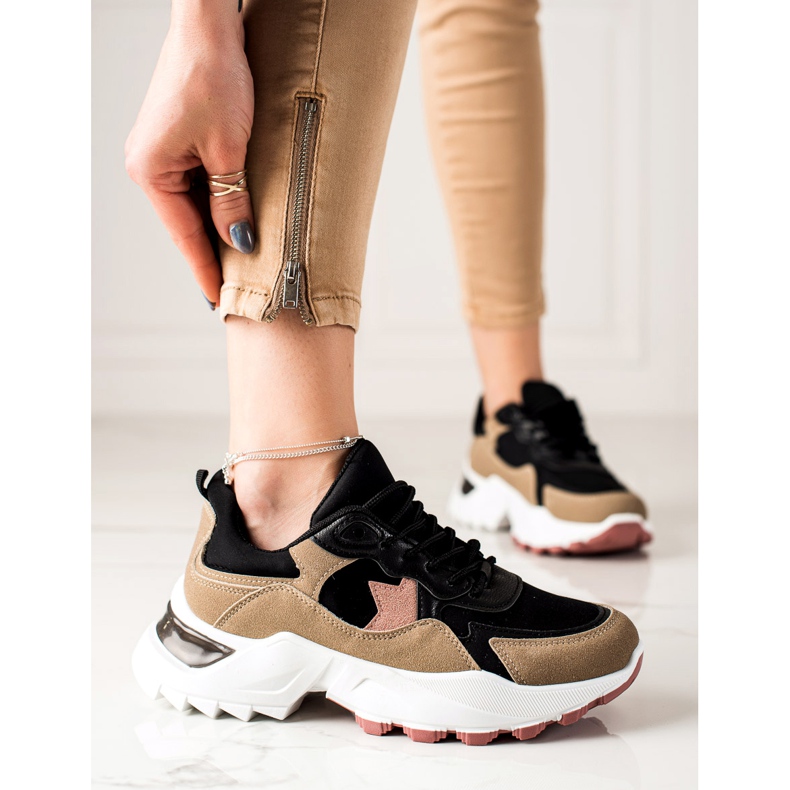 Sweet Shoes Modische Turnschuhe beige schwarz rosa 1