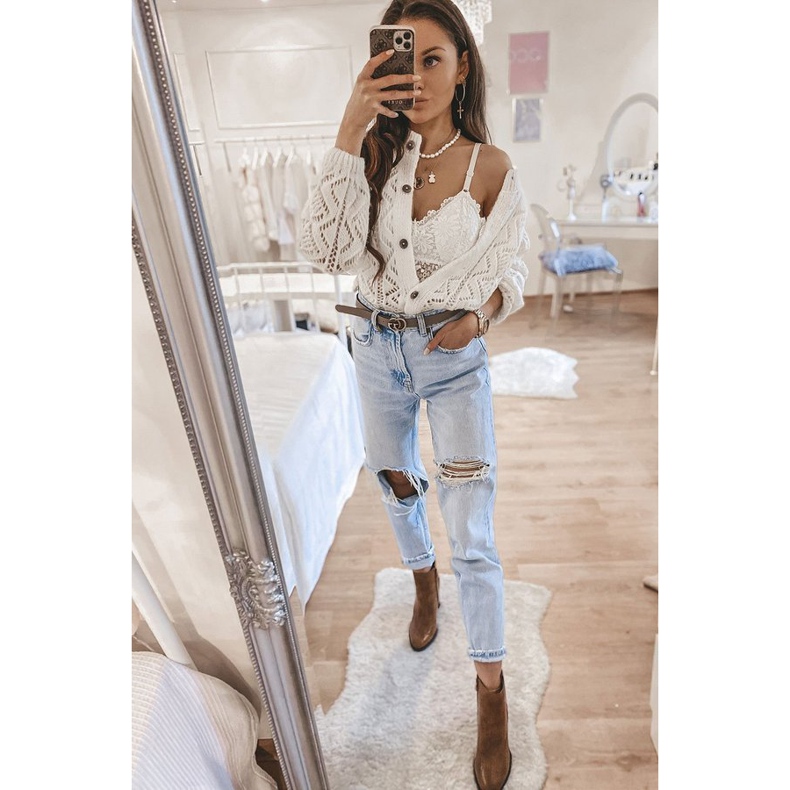 Braune Stiefeletten am Zahara-Pfosten 2