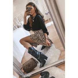 BM Schwarze Cowboystiefel mit verziertem Bora-Obermaterial 1