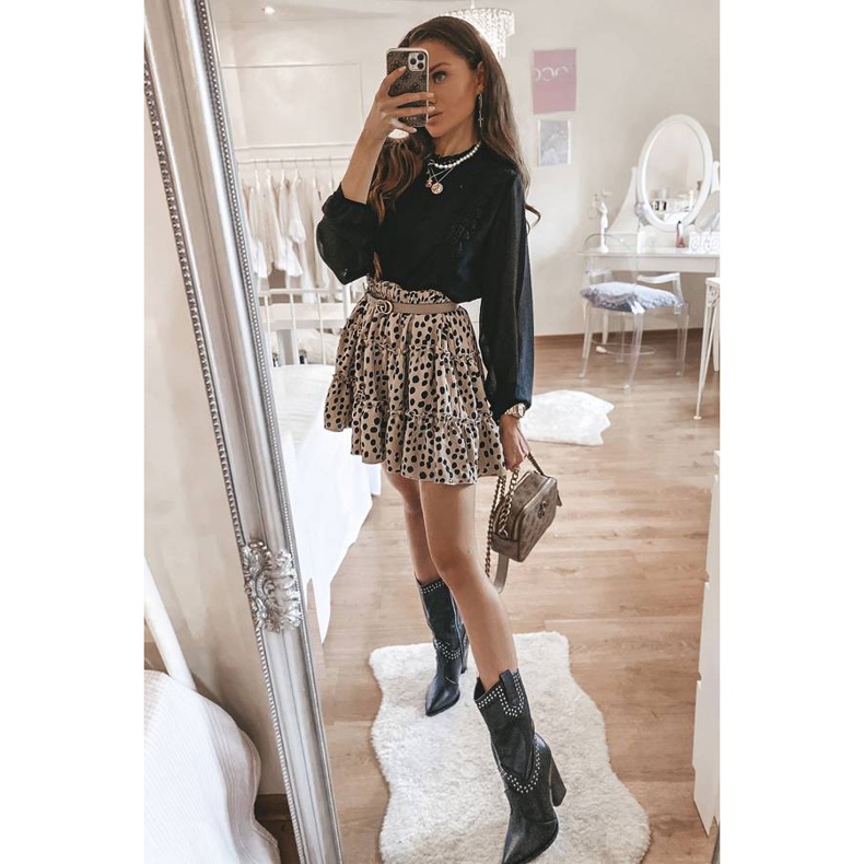 BM Schwarze Cowboystiefel mit verziertem Bora-Obermaterial 2