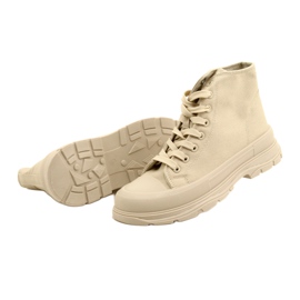 News Hohe Beige-Turnschuhe auf der Plattform 21SP02-1050 4