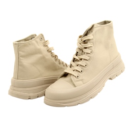 News Hohe Beige-Turnschuhe auf der Plattform 21SP02-1050 3